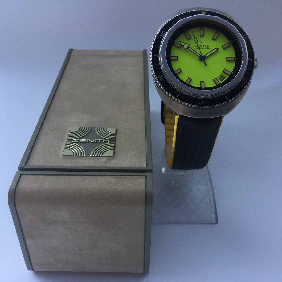 Zenith Sub Sea Big Lemon, A3637, 1000 mt, year 1970 vintage Zenith Sub Sea Big Lemon, A3637, 1000 mt, year 1970 vintage