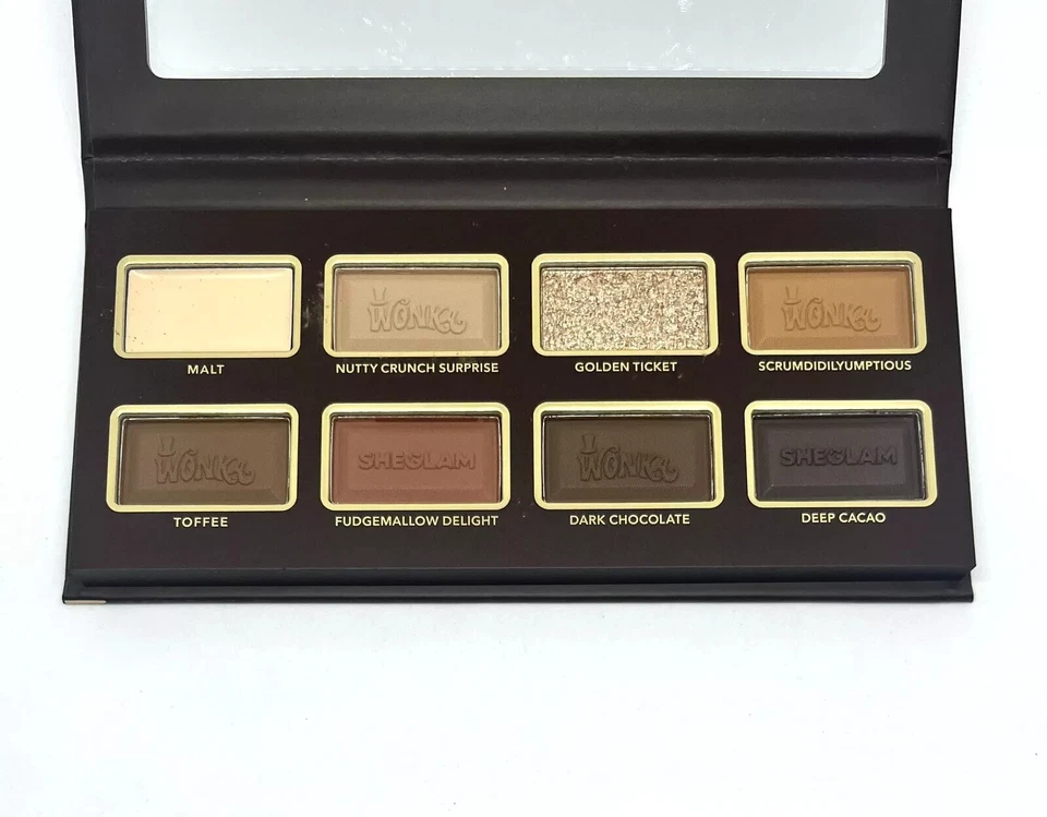 WILLY WONKA AND THE CHOCOLATE FACTORY GOLDEN TICKET Eyeshadow Palette 🍫 - Image 4 of 4