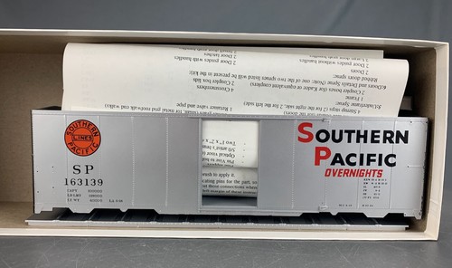 O Intermountain 1937 AAR 40’ Boxcar Kit Southern Pacific Overnight #163139 O2553 | Zustand: New