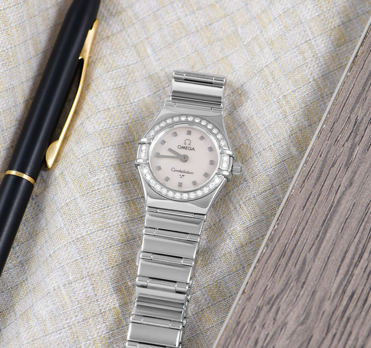 Omega Constellation Diamond Ladies My Choice Cindy Crawford  display picture 3