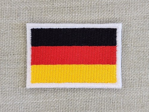 bk01★Bandera de Alemania Parche pequeño para planchar Imagen para planchar Parche 4,5 x 3 cm - Imagen 2 de 7