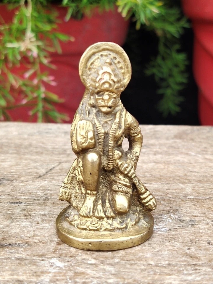 Antigua estatua en miniatura divina Hanuman de la deidad hindú tallada a mano de latón de 1800 Foto 4 de 4