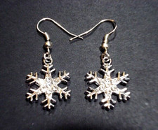 Handcrafted Dangle SILVER colored SNOWFLAKE Earrings with 7 crystal rhinestones