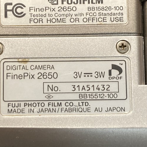 Fujifilm FinePix 2650 Digital Camera 2.0MP Tested Silver - Picture 7 of 13
