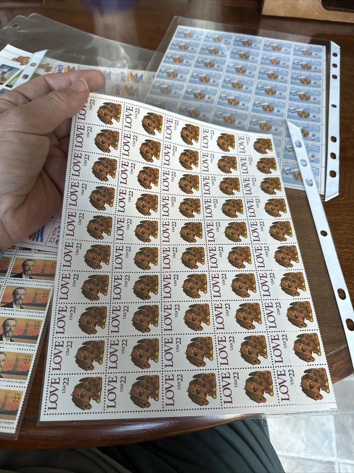 US Plate Stamps #2202 22c Love Series: Puppy Love Vintage FULL SHEETS $60 Face - Image 3 of 4