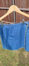 A.M.I. Blue Denim Cotton Floral Embroidered Daisy Skirt Size 8 90s Y2K