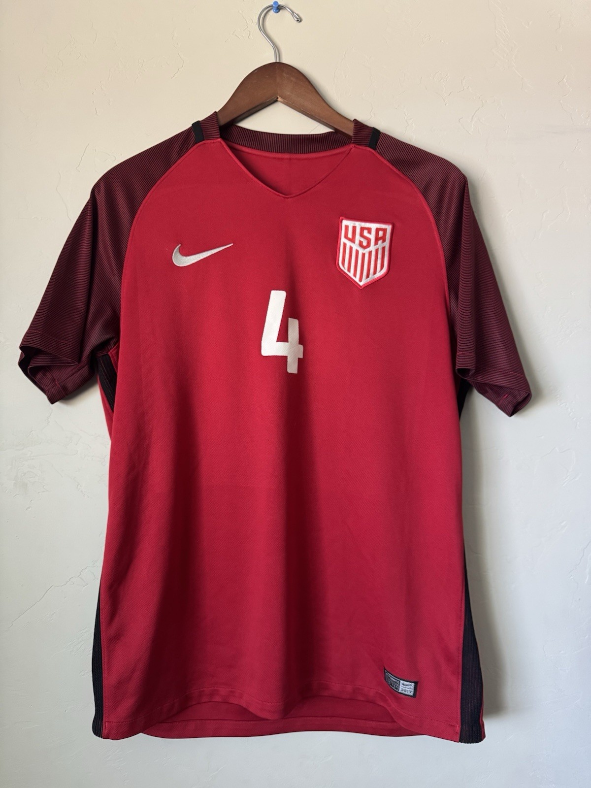 Nike Dri-fit 2017 US National Team USMNT Soccer Jersey Red Men's Large