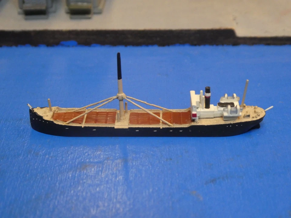 Frachtschiff Heinrich Hugo Stinnes 7 (D) in 1:1250 Hersteller Hansa S343