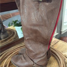 Breckelle s Womens Brown Leather Knee-High Bo...