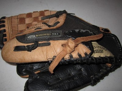 Louisville Slugger Genesis Leather 1884 10.'' LHT Baseball Glove Pro Pattern