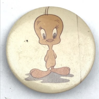 Warner Bros Pinback Button Cream Vintage Collectible Tweety Bird Looney Tunes