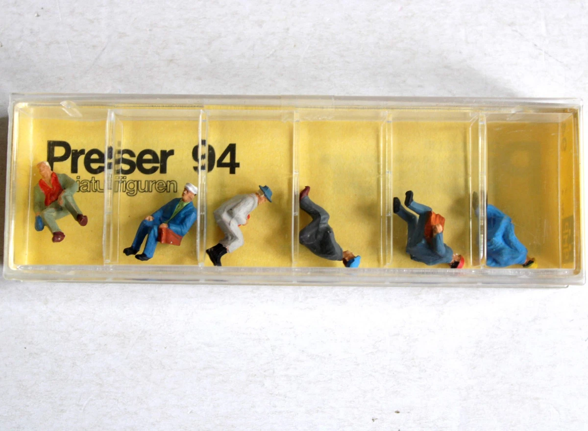 Lot De 80 Figurines HO PREISER – Voyageurs, Gare, Décor Train – D'occasion