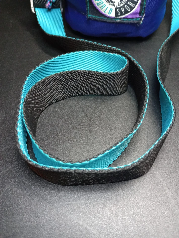 Vintage Y2K Samsonite World Sport Camera Soft Carrying Case 90's Fanny Pack Teal - Image 2 of 4