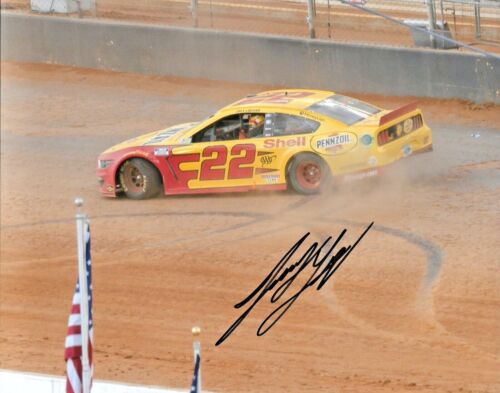 2021 Joey Logano 1ère photo Bristol Dirt WIN NASCAR signée voiture 8x10 COA - Photo 1/1