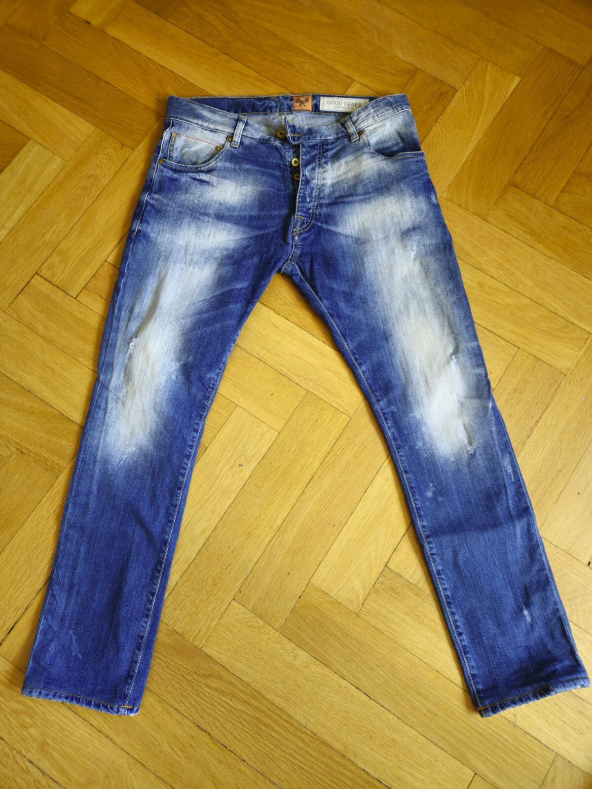 Bild 1 von 6