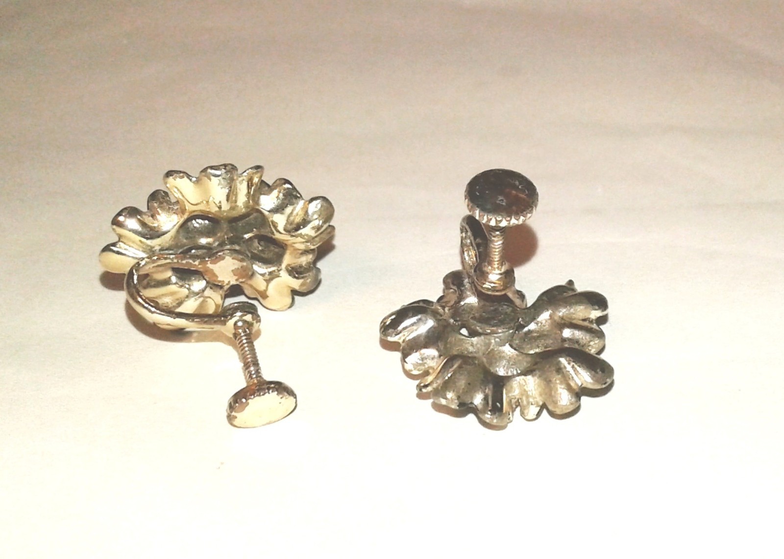 Vintage Purple Enamel Flower Cluster Screw Back Earrings eBay