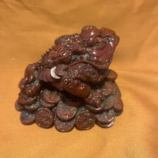 Shou Shan Money Toad Chinese Red Frog Figurine