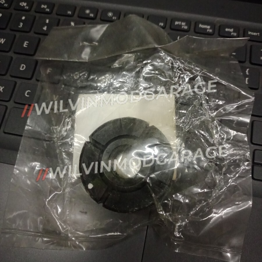 MR992330 Genuine Mitsubishi Bushing FR Susp Coil Spr for sale