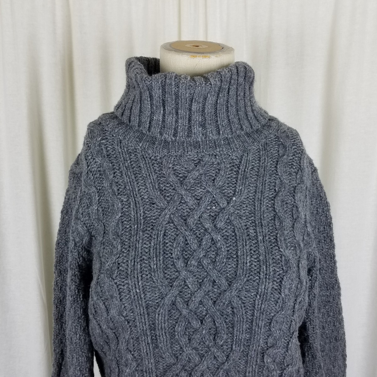Eddie Bauer Lambswool Turtleneck Sweater Womens M Cable Knit
