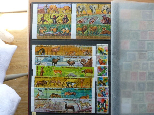 Burundi and Guinea Cancelled stamps Animal Kingdom of Africa Gold Font #8