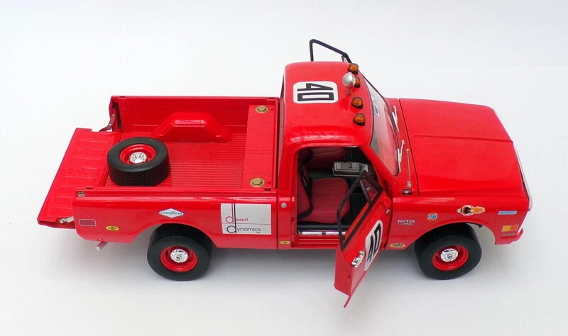 Highway 61 1/18 Scale HWY-18007 - 1969 Chevrolet C10 - #40 Baja 1000 Truck - Red - Image 4 of 4