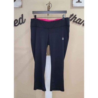UMBRO Black Capri Pants Activewear Size Large