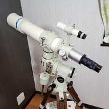 Takahashi FC-76 Fluorite Telescope EM-10 Equatorial Mount Tripod Set