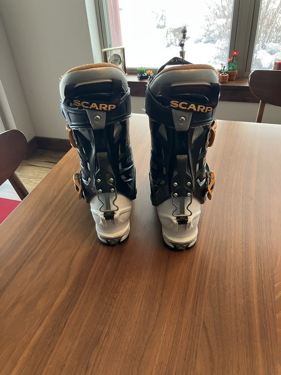 SCARPA Maestrale RS Men's Alpine Touring Ski Boots Black White SX