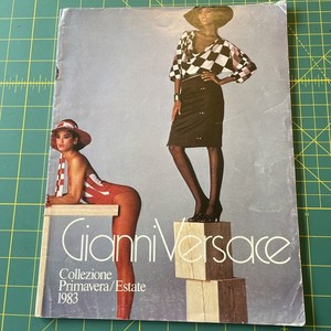 Gianni Versace Collezione Primavera Estate 1983 Catalog photos magazine PERFECT
