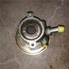 Pompe direction assistée Peugeot 205