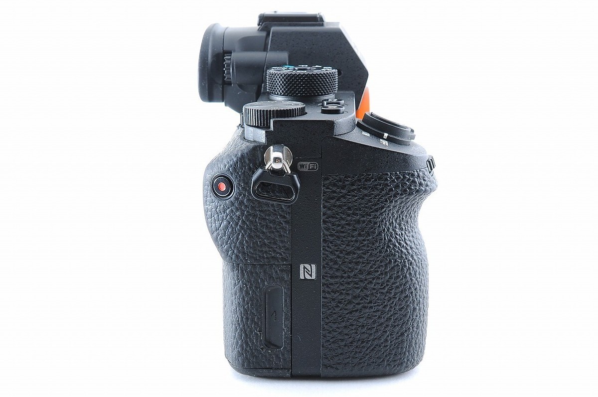 Sony A7R II ILCE 7RM2 42.4MP Digital Camera English shots 17,414