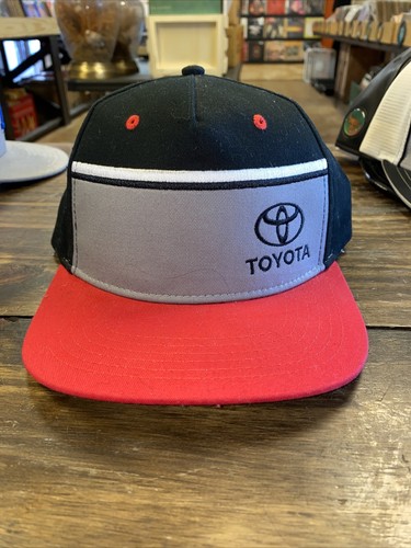 TOYOTA Hat Black Flat Brim Snapback 