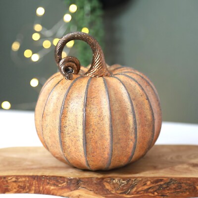 15 cm Herbstlicher Kürbis blass segmentiert Ernte Bronze Stiel Ornament Halloween