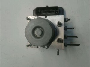 ABS PUMPE Renault Clio IV (5R) 2013