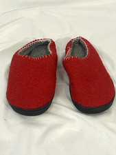 Red Avon womens slippers size 7-8