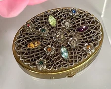 Vintage Gilded Metal Filigree Rhinestone Compact Powder Case Glass Jewels