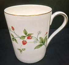 Strawberry Field Coffee Mugs Set of 4 Christopher Stuart Bone China