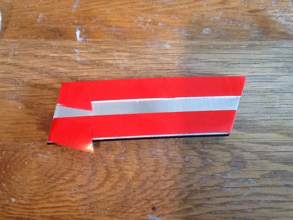 1985 1986 MERMERCURY LYNX 2 ДВЕРИ ПЕРЕДНЕЕ КРЫЛО МОЛДИНГ - ЛЕВАЯ РУКА - НОВЫЙ OEM - Изображение 2 из 3