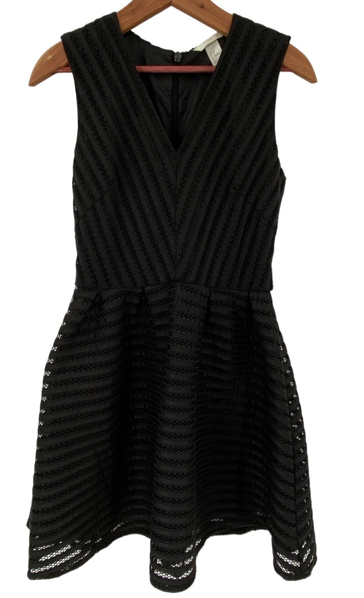 H&M Skater Dress Size 8 Medium Black Eyelet Mini Fit & Flare Sleeveless Casual H&M Skater Dress Size 8 Medium Black Eyelet Mini Fit & Flare Sleeveless Casual