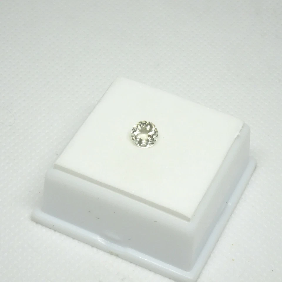 Bytownita de 0,78 quilates - Redonda de 6 mm - ¡Impresionante! Piedra preciosa suelta redonda de feldespato bitownita Foto 3 de 4