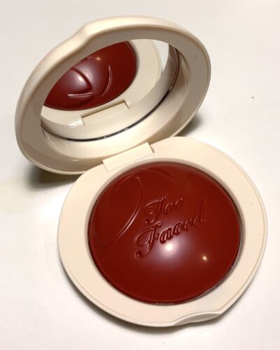 NWOB Too Faced Peach My Cheeks Melting Powder Blush in PEACH BERRY 12.5g 0.44oz - Picture 1 of 5