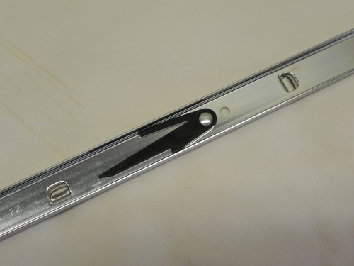 Snap-On 1 Piece Fits 8-05288AR Right Side Latch Release Drawer Frame (New Parts) - Foto 2 di 8