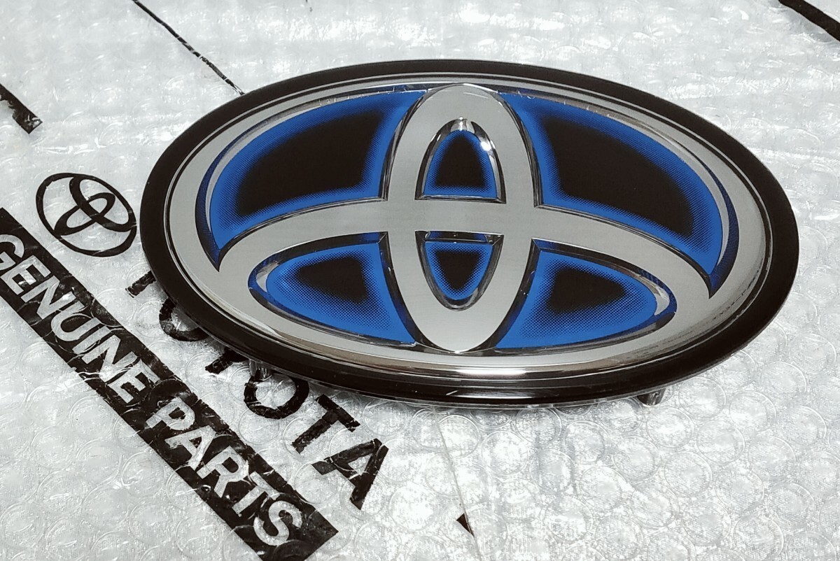 OEM Prius CHR RAV4 PreCollision Grill Emblem 5314147030 Toyota JDM