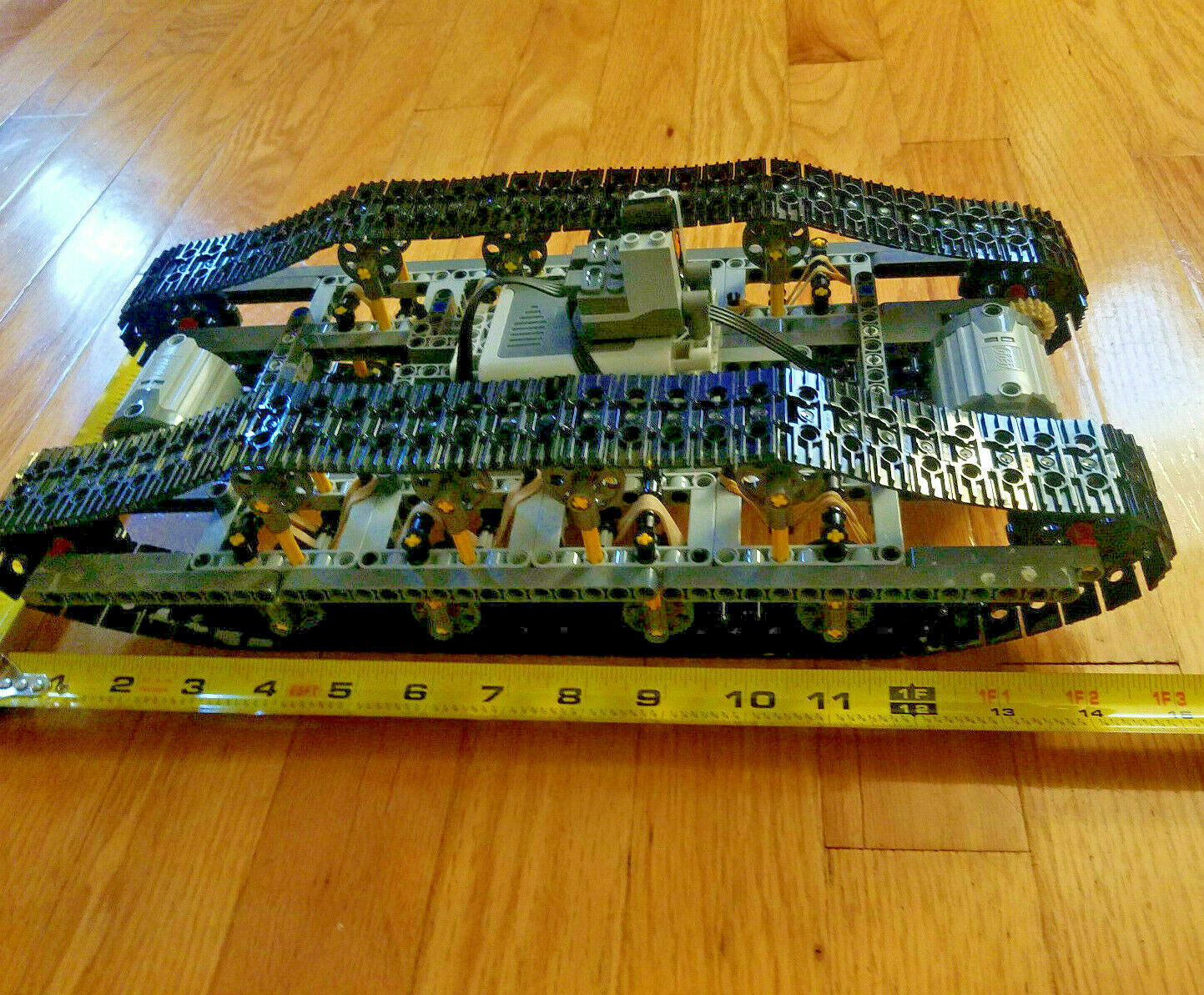 caterpillar lego technic