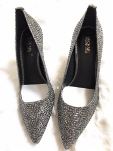 dorothy flex pump silver