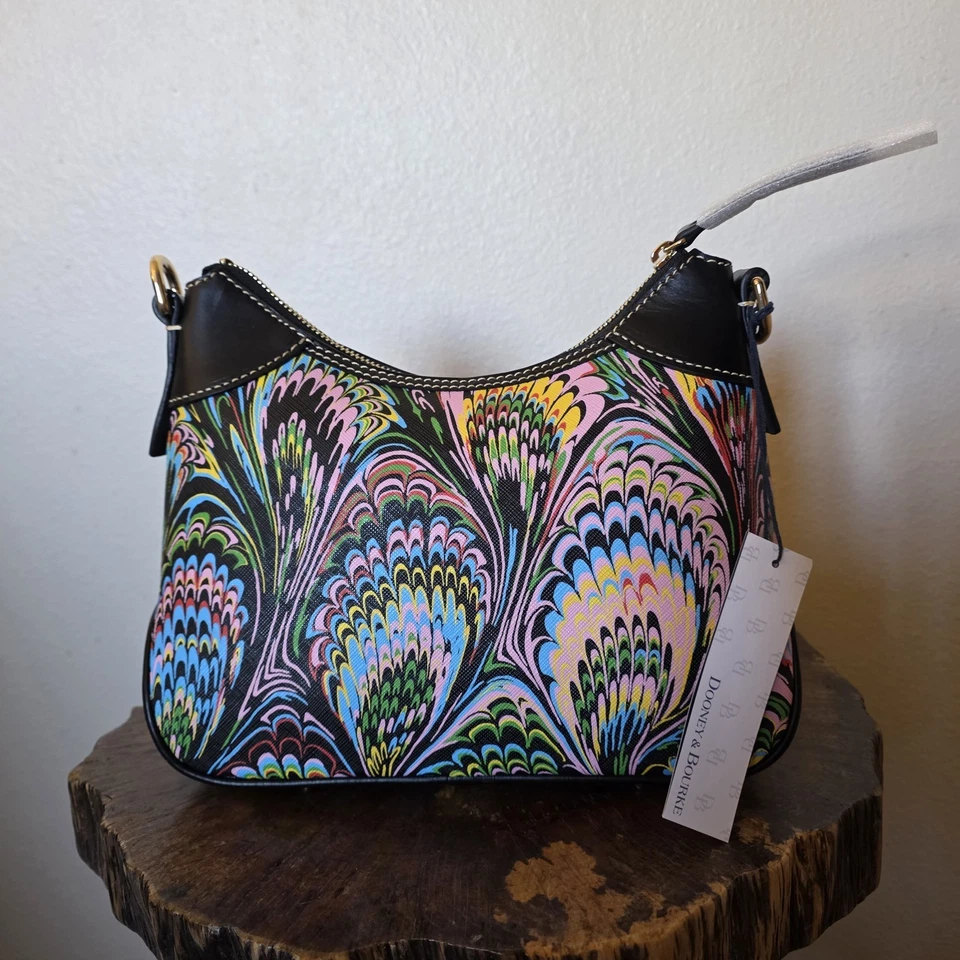 Bolso de Hombro Hobo Pequeño Dooney & Bourke Plumes Negro Multi Nuevo con Etiquetas Abrigo Raro Lona Foto 4 de 4