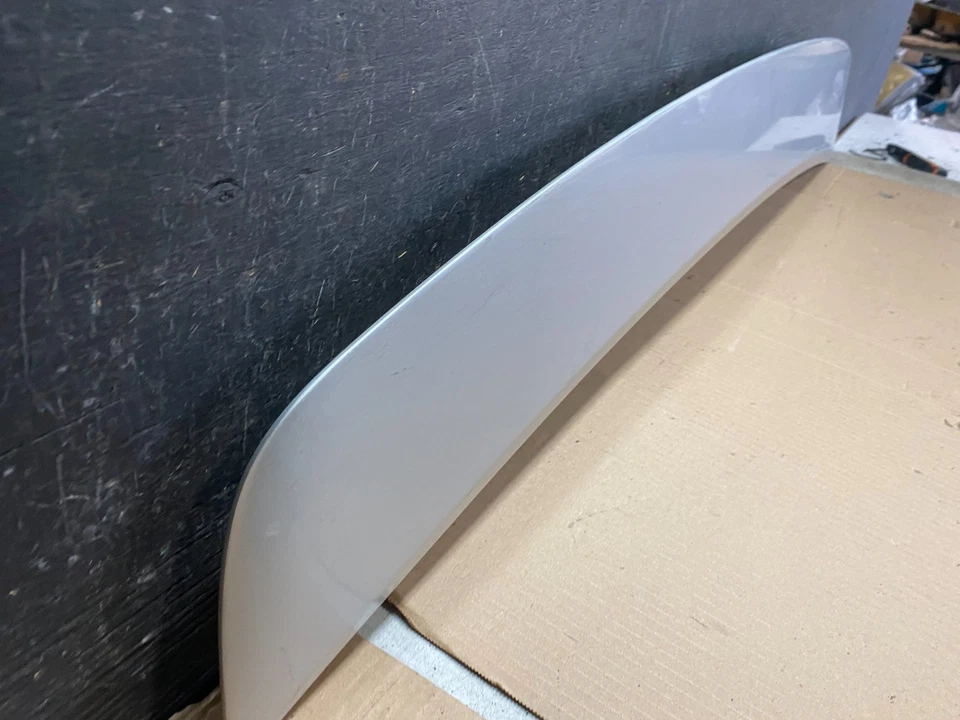 Alerón trasero Ford Focus 2008 a 2011 sedán usado OEM Q3002 DG Foto 3 de 4