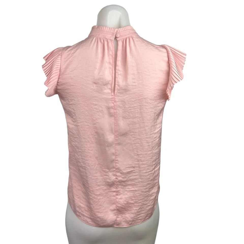 Blusa Top Para Mujer 1.State Rosa Manga Corta Acampanada Volantes Cuello Simulado Talla XXS Foto 2 de 4