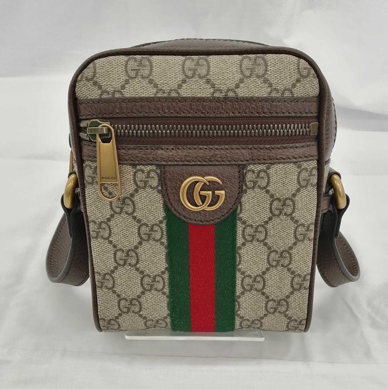 GUCCI GG Marmont Matelassé Mini Shoulder Bag in Black