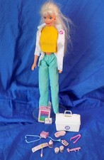 Barbie Doctor Fashion Doll Blonde Blue Eyes w/ Medical Bag  Accessories